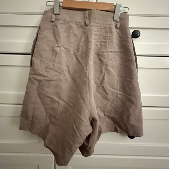 UNCLE STUDIOS Linen Shorts in Stone. Size S. NWOT. - Picture 6 of 6